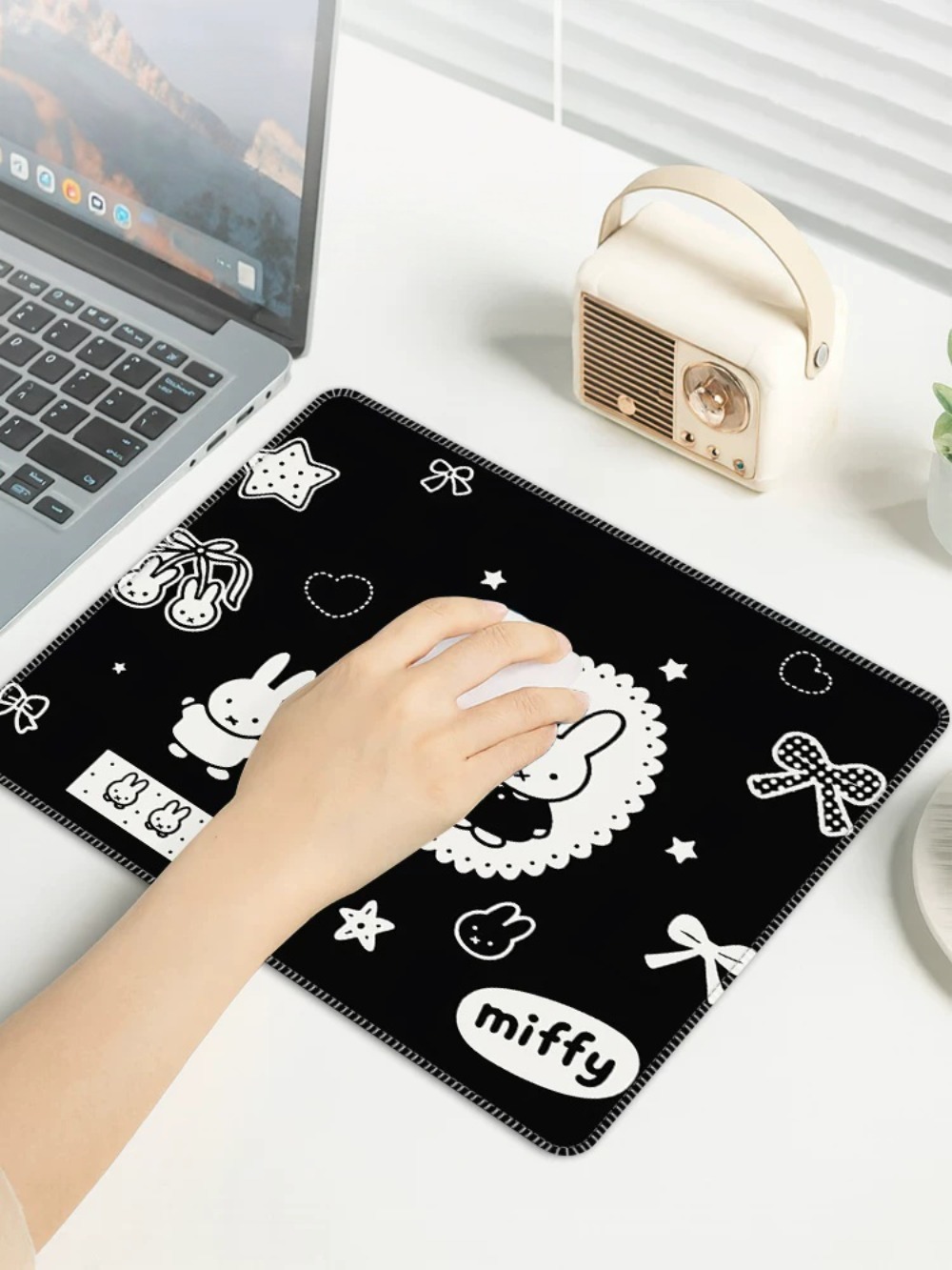 وسادة ماوس كرتونية صغيرة على ش - مراجعة Laptop Accessories Gifts وسعره